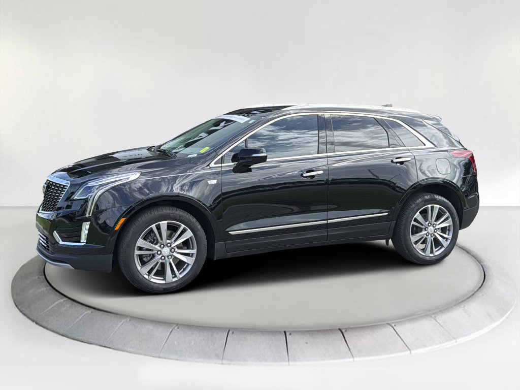 Certified 2025 Cadillac XT5 Premium Luxury FWD image 1