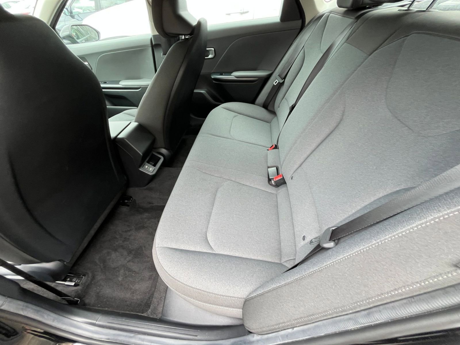 Used 2025 Kia K4 FWD image 27