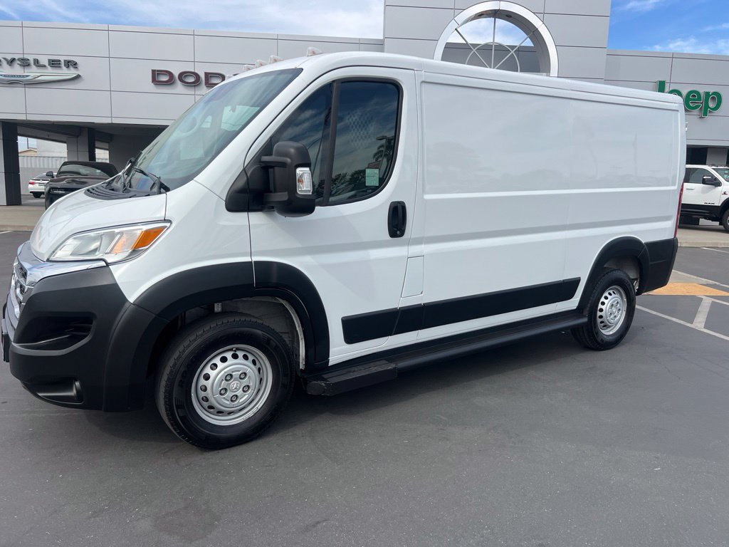 Used 2025 RAM ProMaster 2500 w/ U-Haul Equipment Group FWD image 3