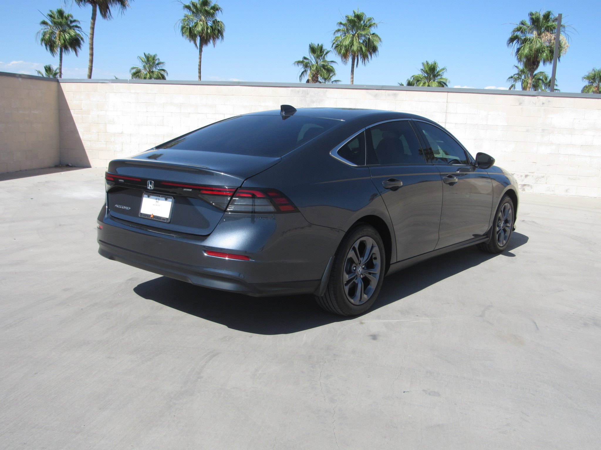 Certified 2023 Honda Accord EX image 5