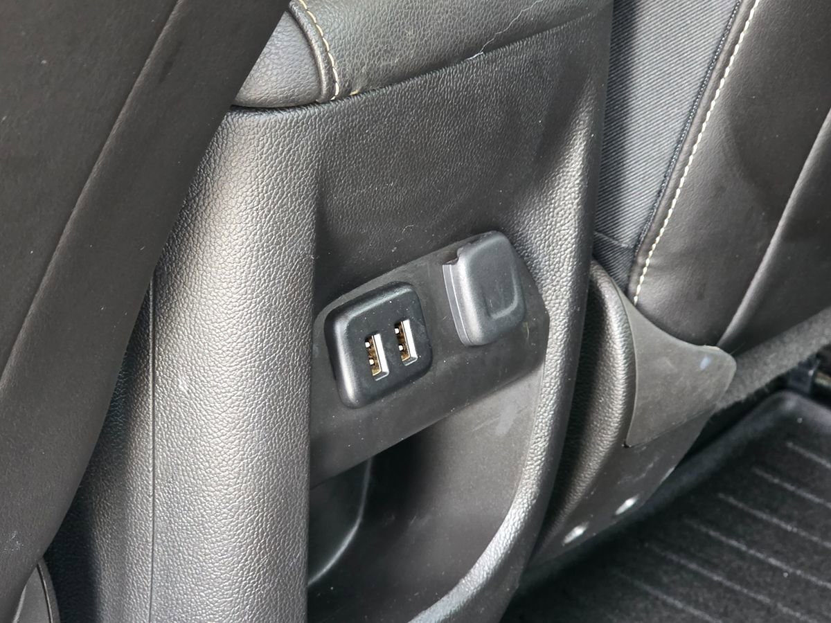 Used 2017 GMC Canyon Denali image 20