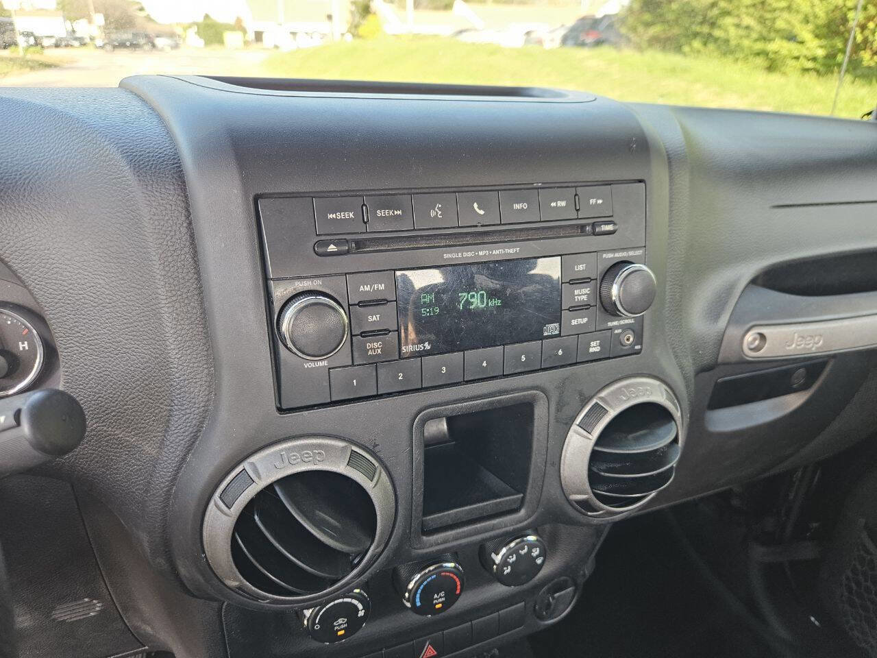 Used 2013 Jeep Wrangler Sport AWD/4WD image 18