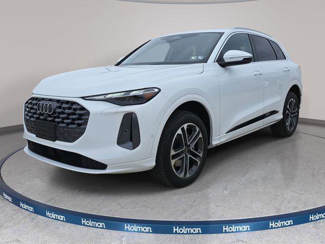 Certified 2025 Audi Q5 Premium w/ Convenience Package AWD/4WD image 1