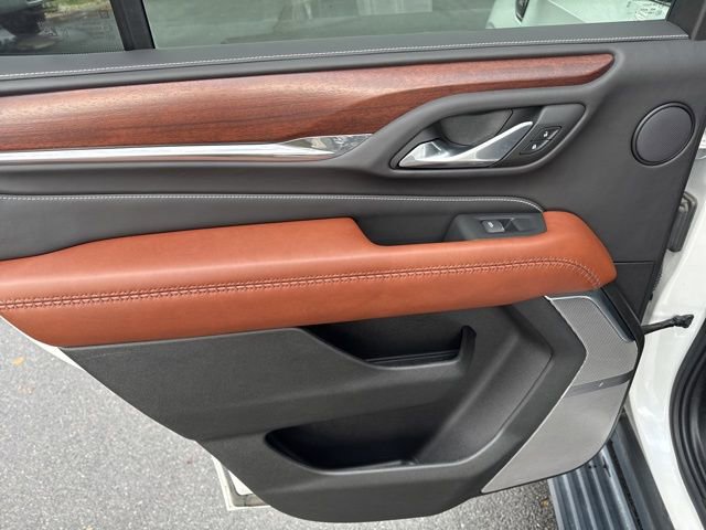 Used 2023 GMC Yukon Denali Ultimate image 22