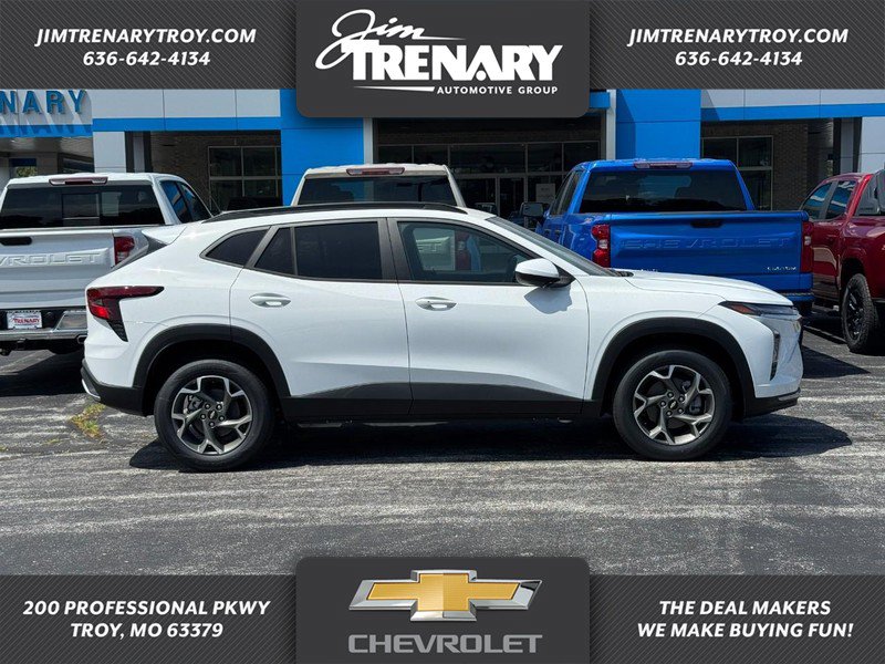 New 2026 Chevrolet Trax LT w/ Sunroof Package