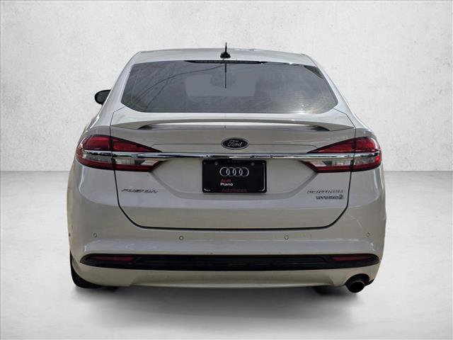 Used 2017 Ford Fusion Platinum image 3