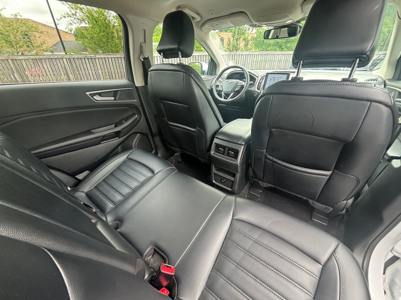 Used 2024 Ford Edge SEL AWD/4WD image 19