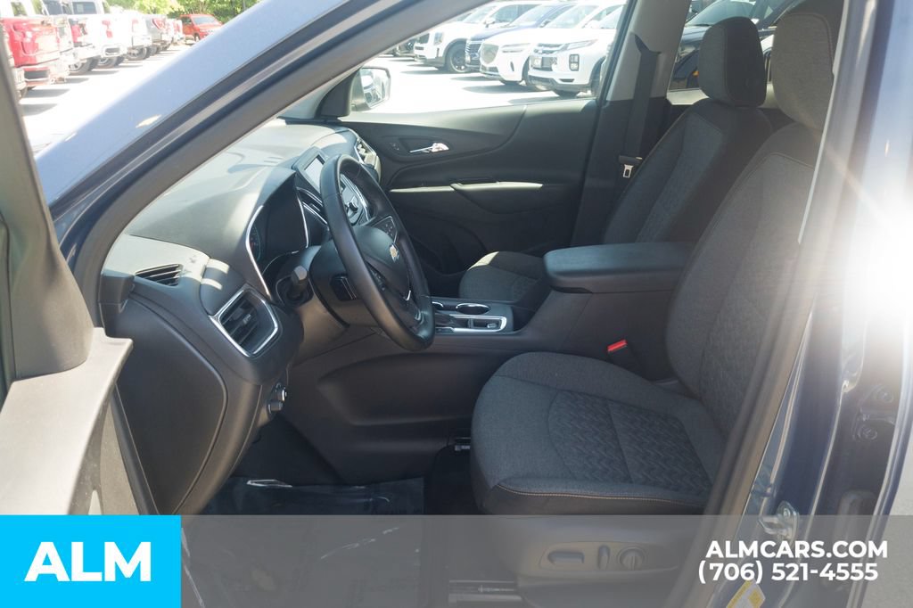 Used 2024 Chevrolet Equinox LT FWD image 16