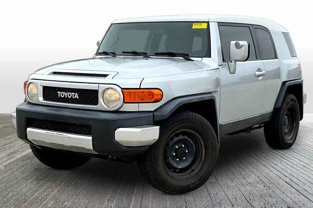 Used 2007 Toyota FJ Cruiser 2WD image 3