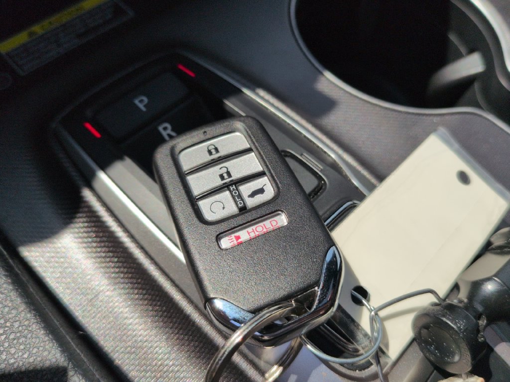 Used 2025 Honda Passport EX-L image 32