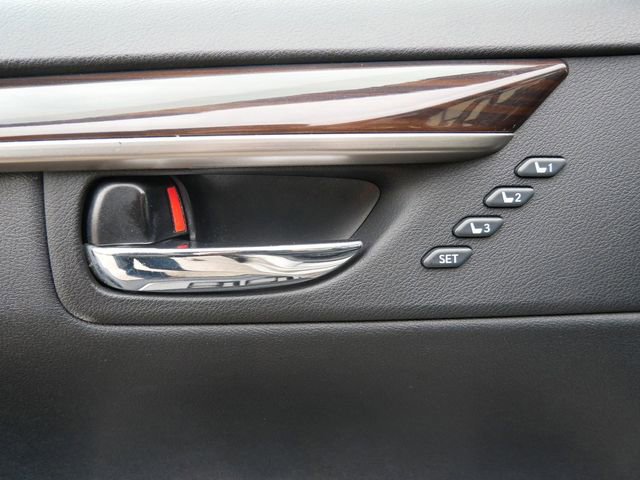 Used 2018 Lexus ES 350 w/ Navigation System Package FWD image 14