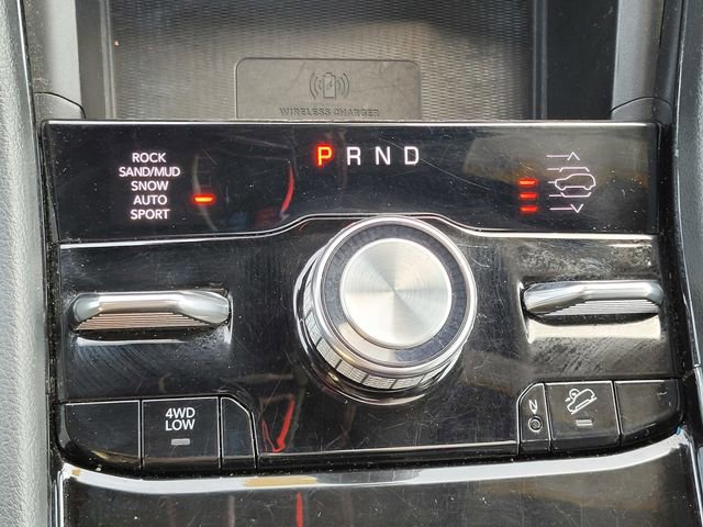 Used 2023 Jeep Grand Cherokee Overland w/ Advanced Protech Group III AWD/4WD image 20