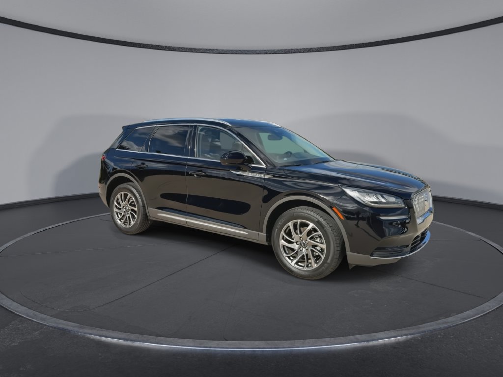 Used 2022 Lincoln Corsair FWD image 2