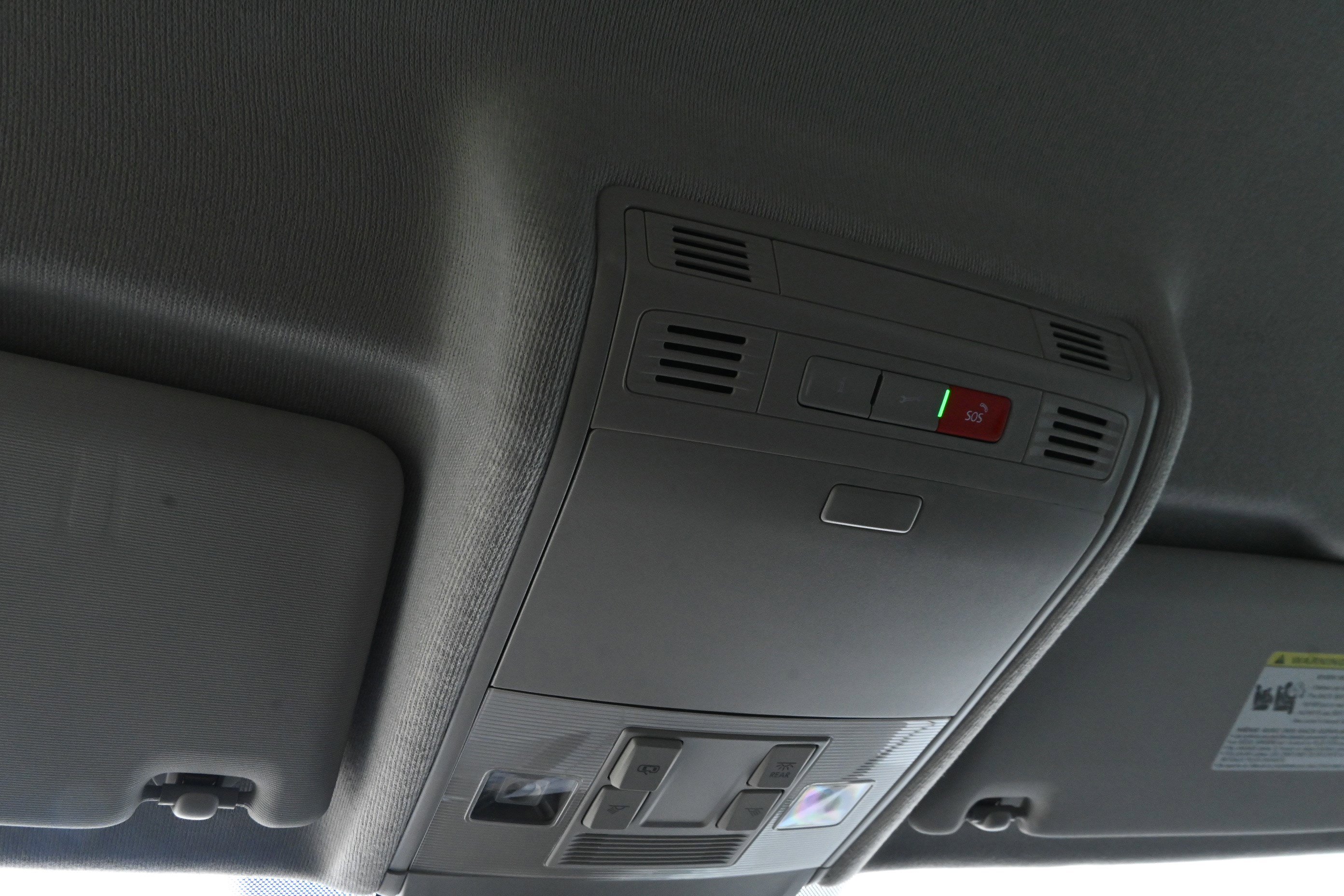 Used 2024 Volkswagen Tiguan S FWD image 37