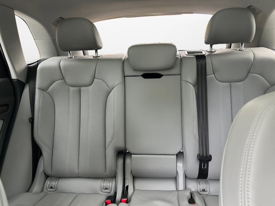 Used 2019 Audi Q5 2.0T Premium Plus AWD/4WD image 12