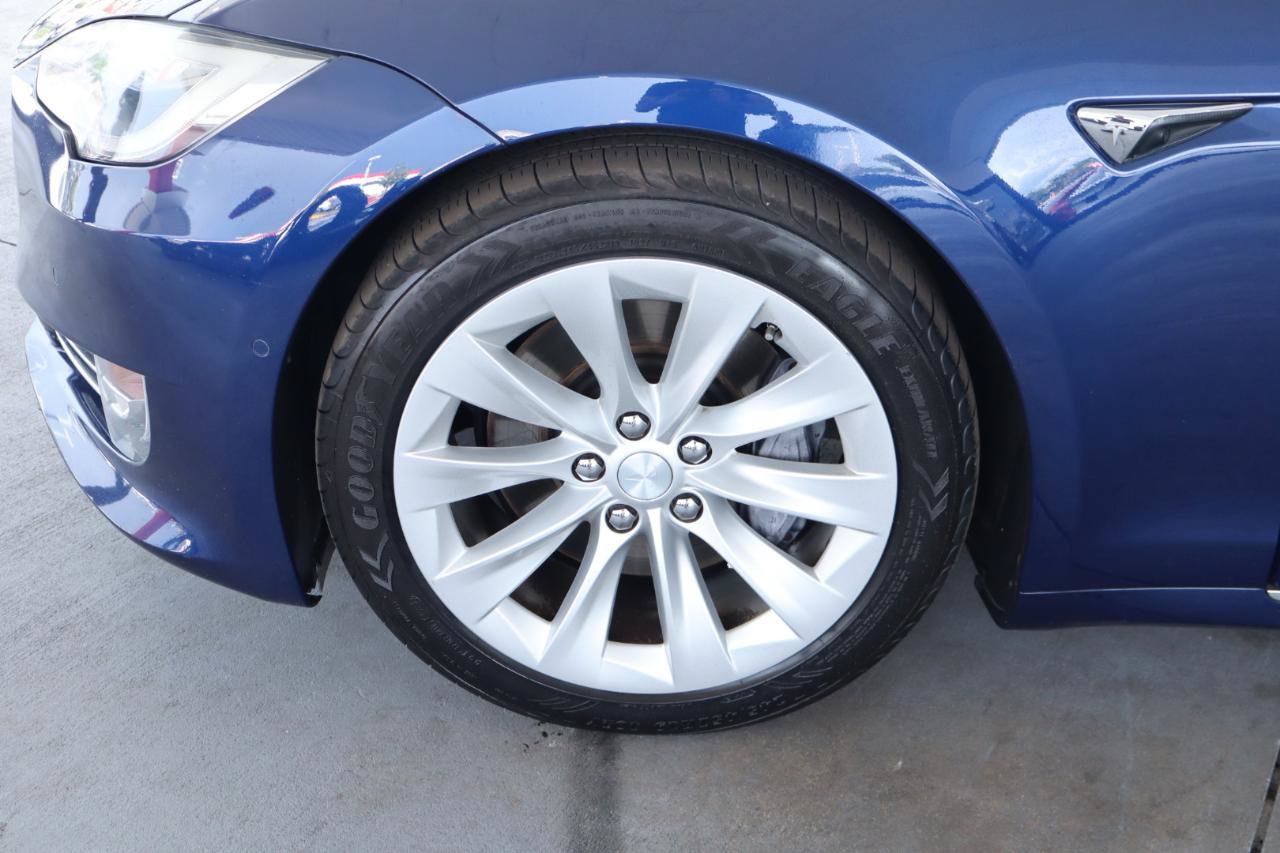 Used 2018 Tesla Model S 100D AWD/4WD image 12