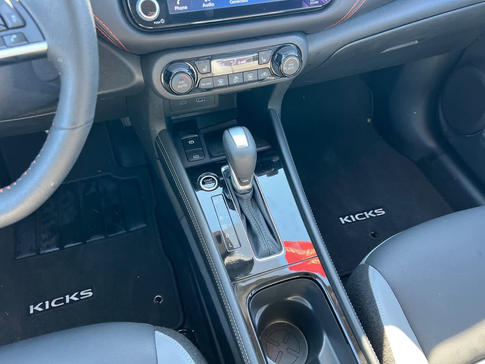 Certified 2024 Nissan Kicks SR w/ SR Premium Package FWD image 14