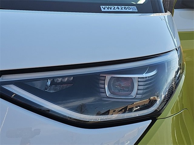 New 2025 Volkswagen ID. Buzz 1st Edition image 32