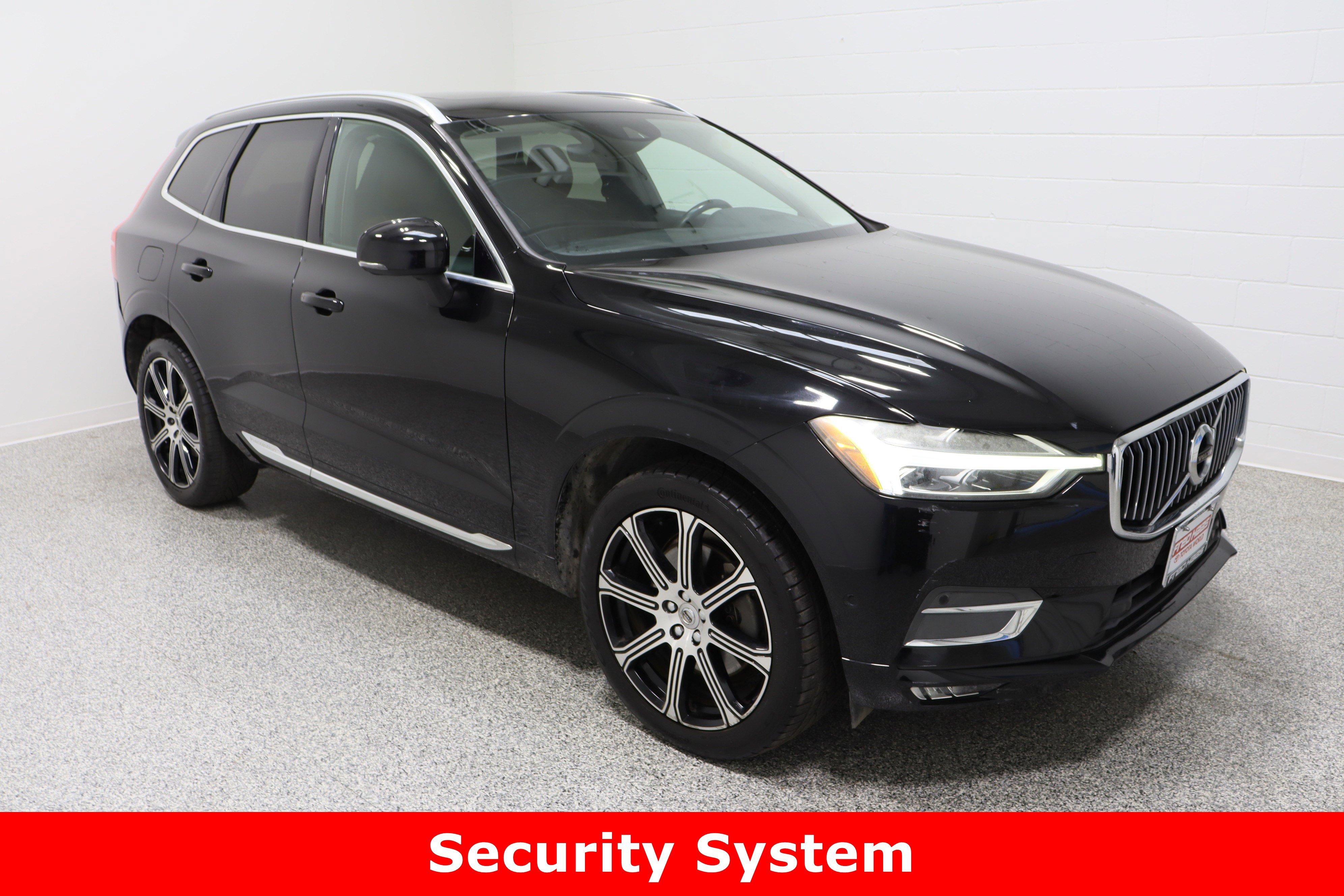 Used 2018 Volvo XC60 T6 Inscription w/ Convenience Package image 4