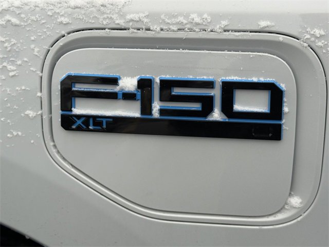New 2025 Ford F150 Lightning XLT image 8