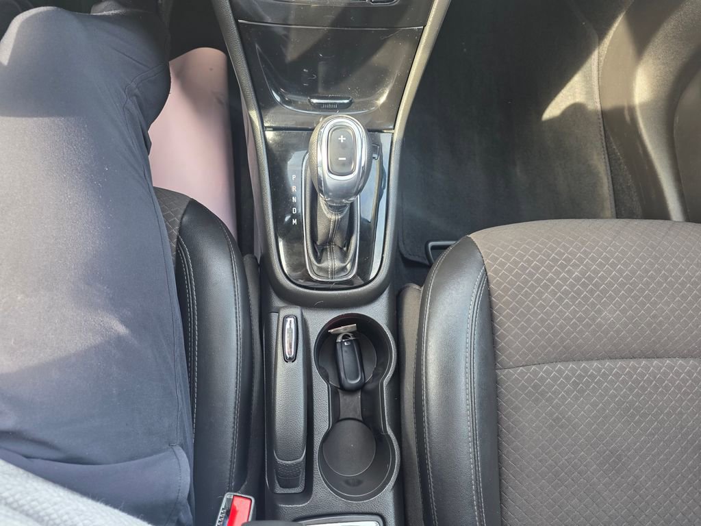 Used 2019 Buick Encore Preferred image 17