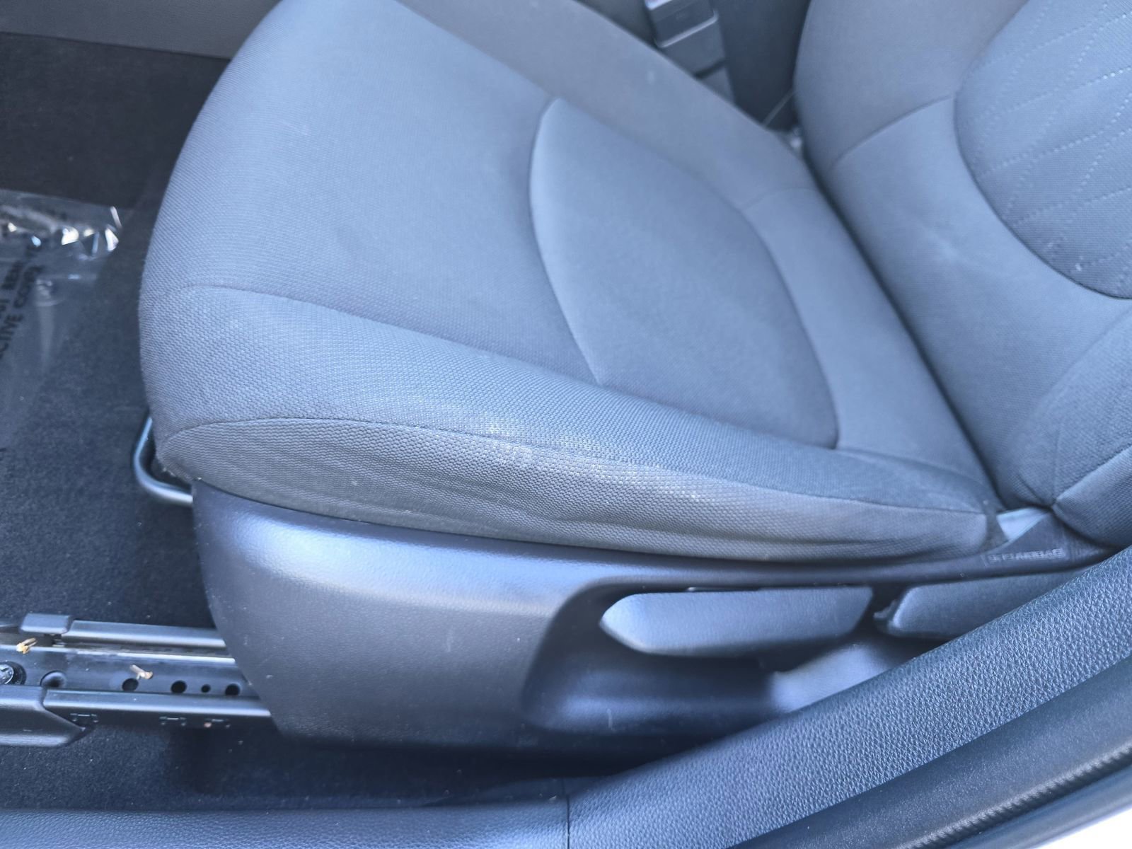 Used 2021 Toyota Corolla LE image 35