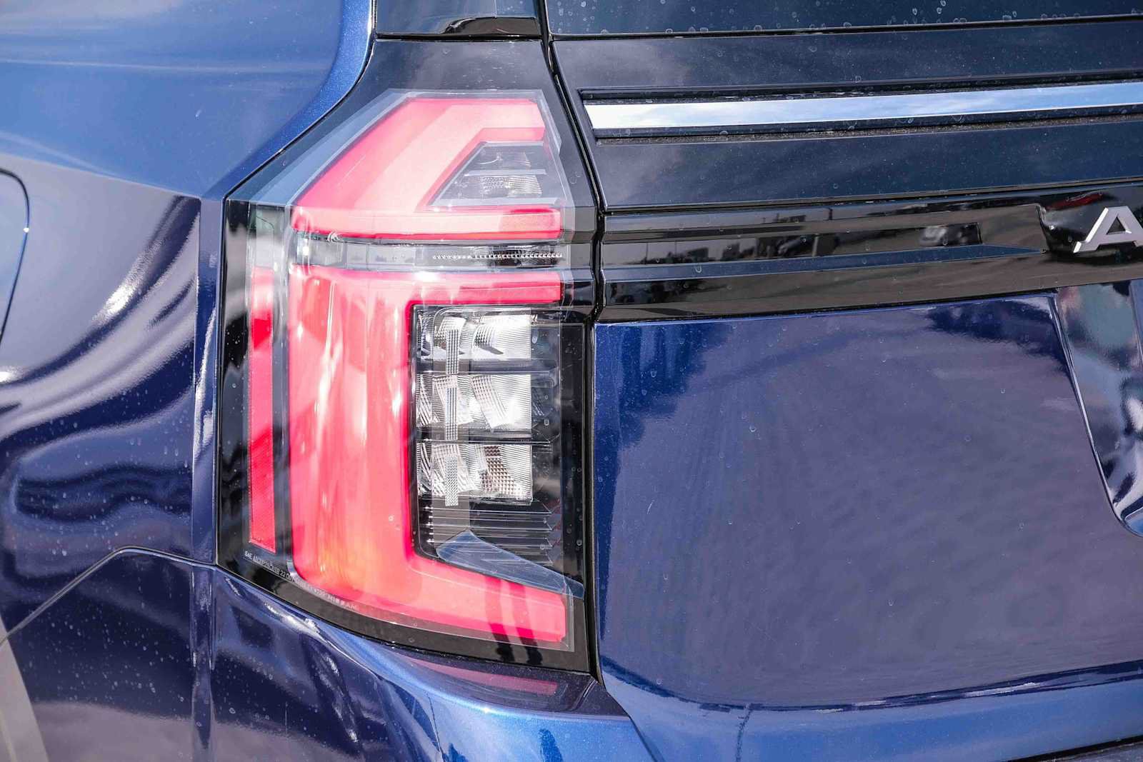 New 2026 Nissan Armada SL RWD image 7