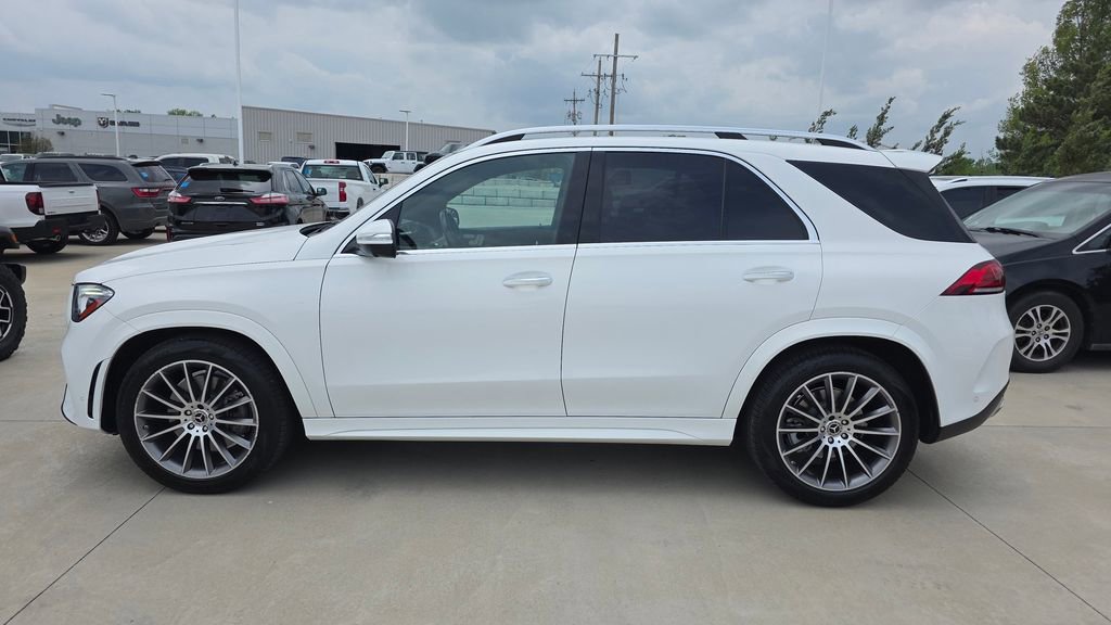 Used 2021 Mercedes-Benz GLE 450 4MATIC image 2