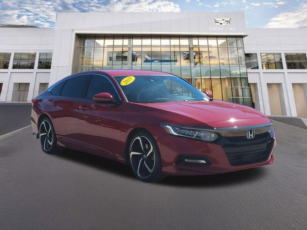 Used 2019 Honda Accord Sport image 3