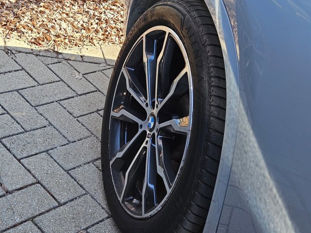 Used 2022 BMW X3 xDrive30i w/ M Sport Package 2 image 6