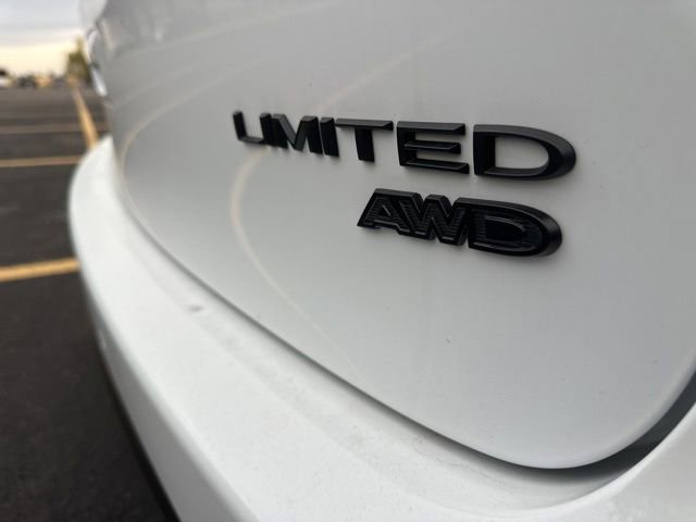 New 2026 Chrysler Pacifica Limited w/ S Appearance Package image 11