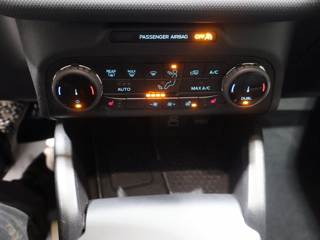 Used 2023 Ford Bronco Sport Outer Banks w/ Tech Package AWD/4WD image 26