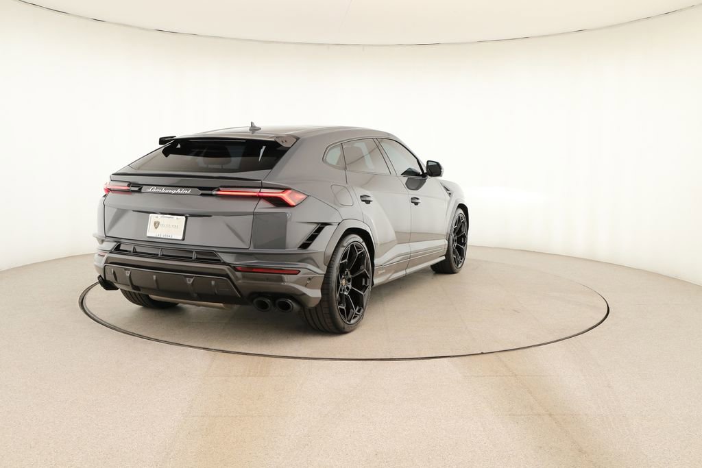 Used 2024 Lamborghini Urus Performante image 6