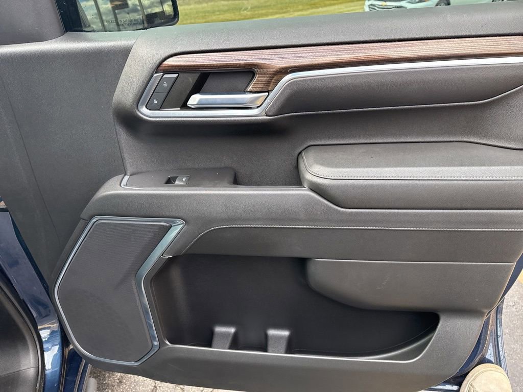 Used 2023 Chevrolet Silverado 1500 RST w/ Z71 Off-Road Package image 42