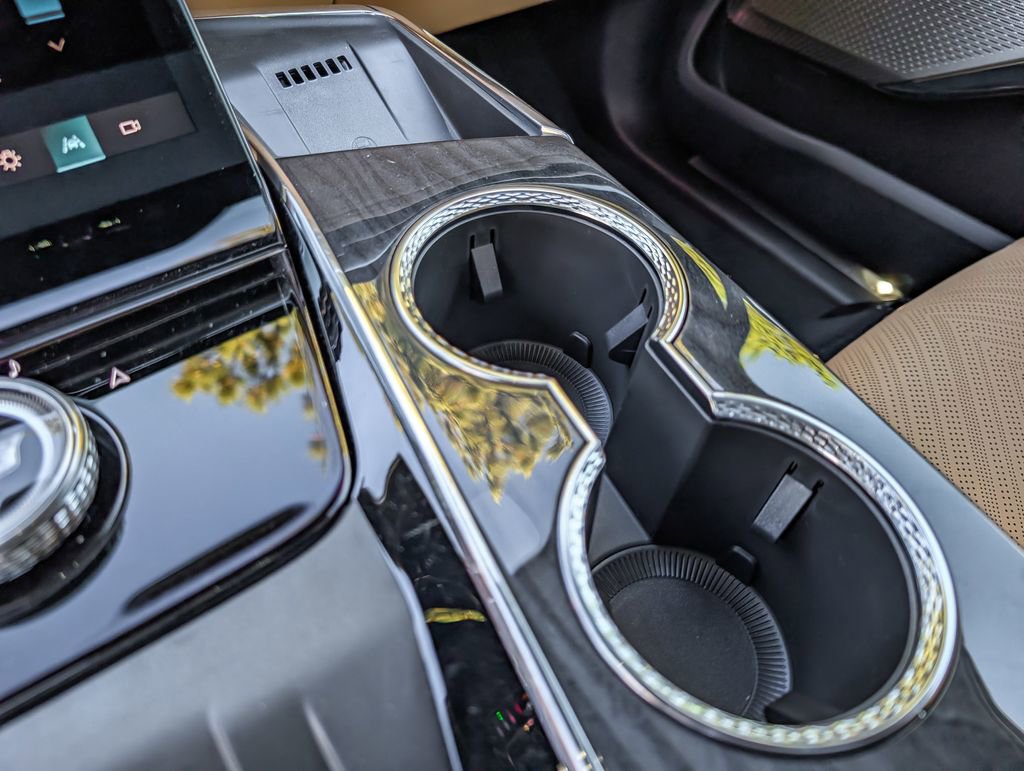 New 2026 Cadillac Escalade IQ Luxury 2 AWD/4WD image 31