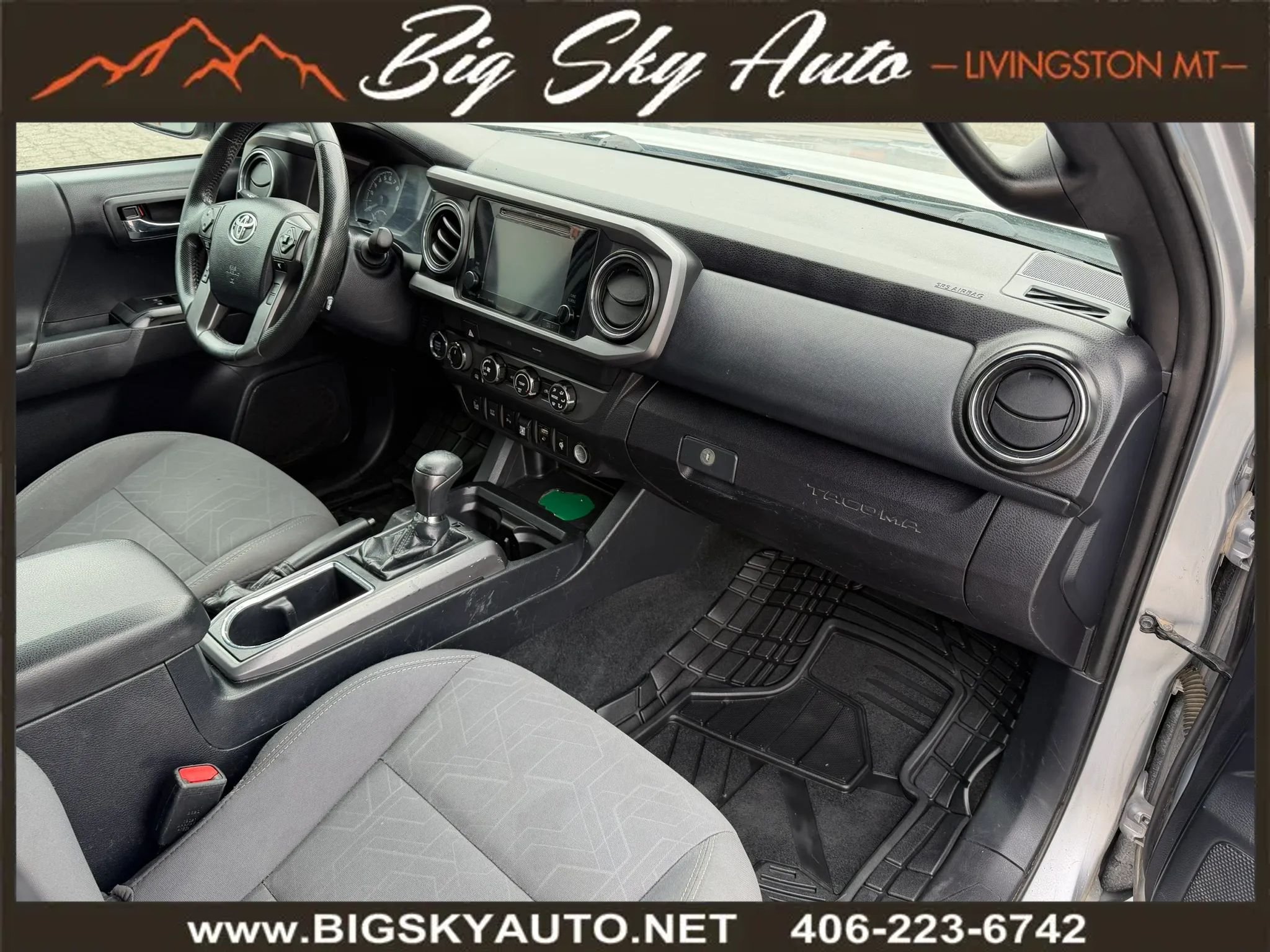 Used 2019 Toyota Tacoma TRD Off-Road w/ Technology Package AWD/4WD image 15