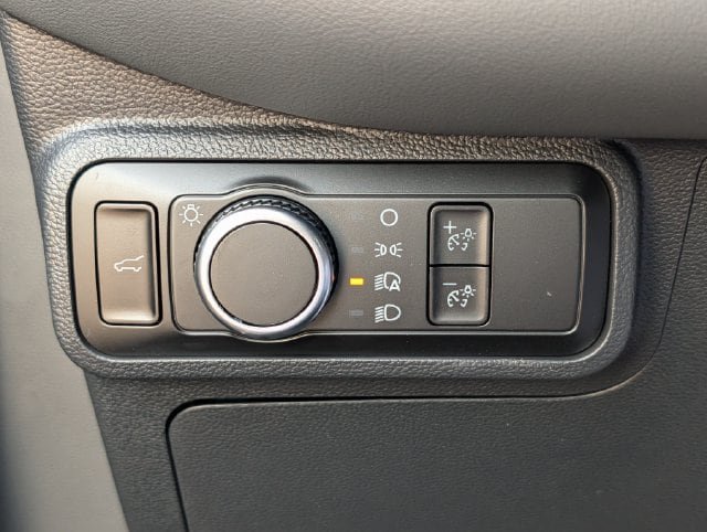 New 2026 Ford Explorer Active RWD image 17