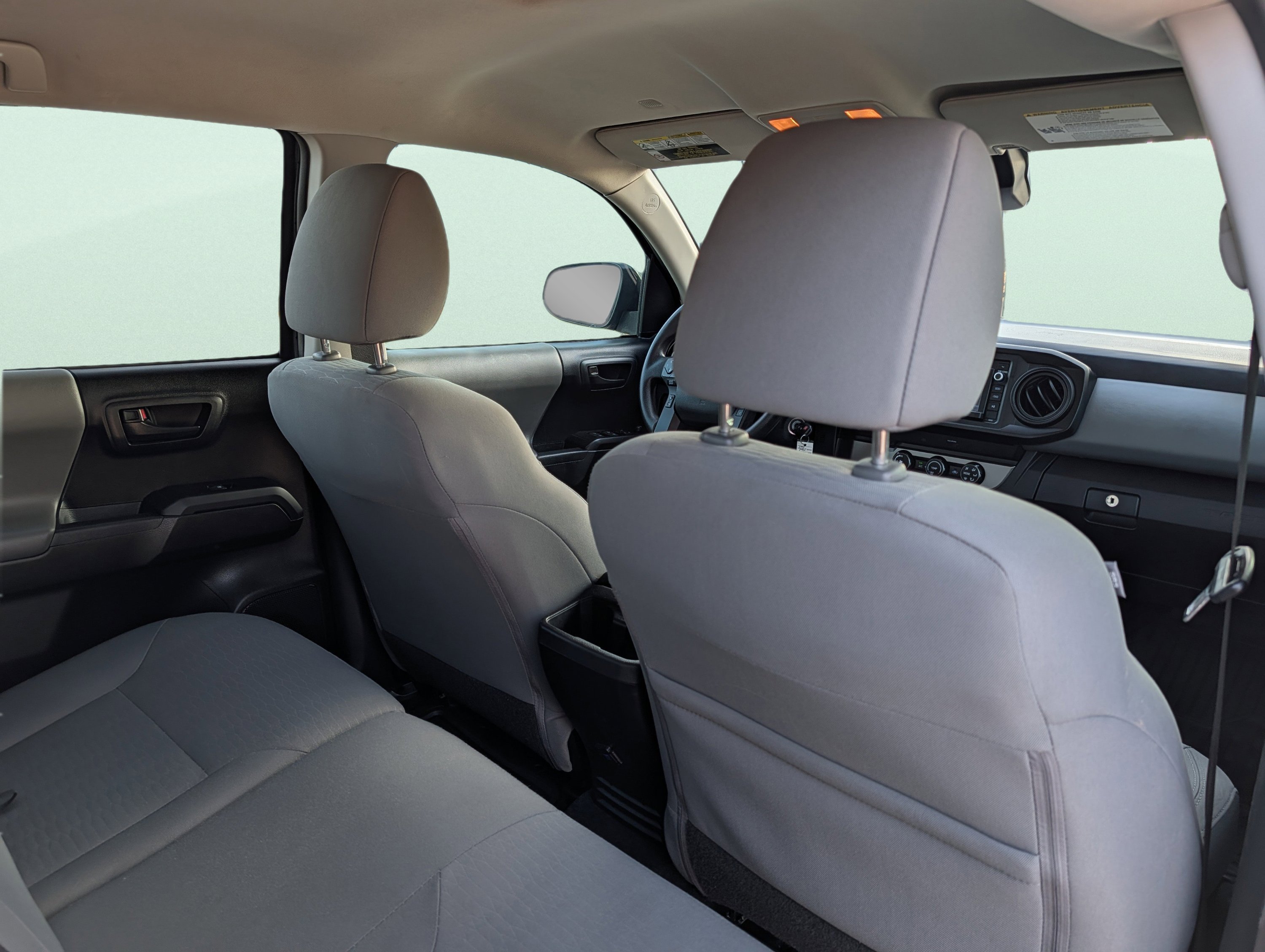 Used 2019 Toyota Tacoma SR w/ SR Convenience Package image 24