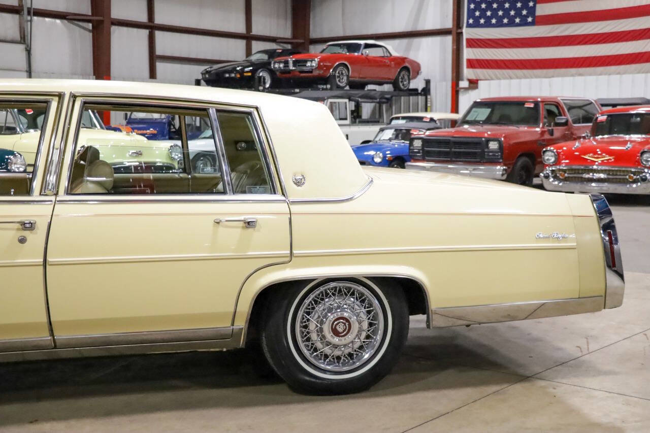 Used 1986 Cadillac Brougham Brougham image 5