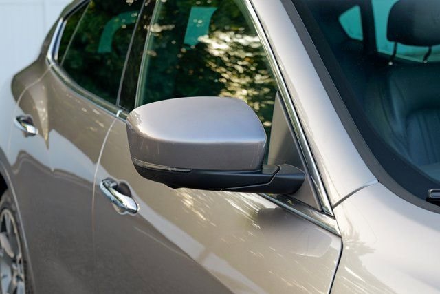 Used 2022 Maserati Levante Modena image 10