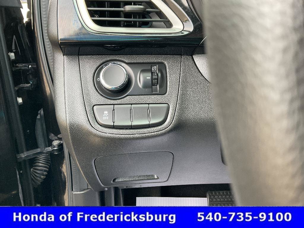 Used 2019 Chevrolet Spark LT FWD image 38