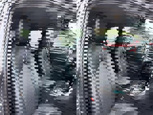 Used 2022 Toyota Camry XSE image 18