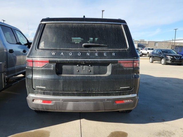 Used 2022 Jeep Wagoneer Series III image 2