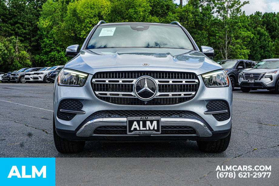Used 2025 Mercedes-Benz GLE 450e 4MATIC image 9