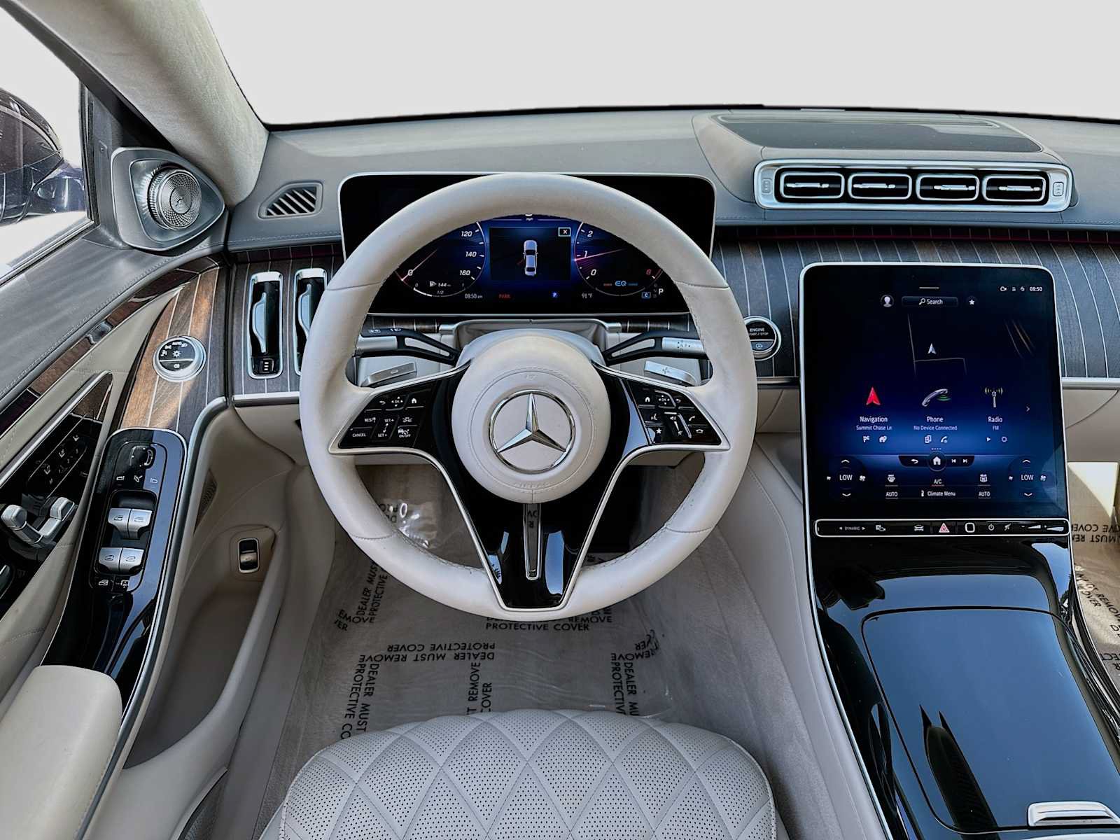 Certified 2022 Mercedes-Benz S 580 4MATIC Sedan w/ Rear Seat Package image 24