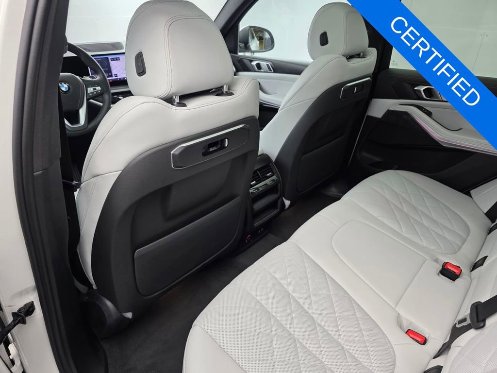 Used 2024 BMW X5 sDrive40i image 15