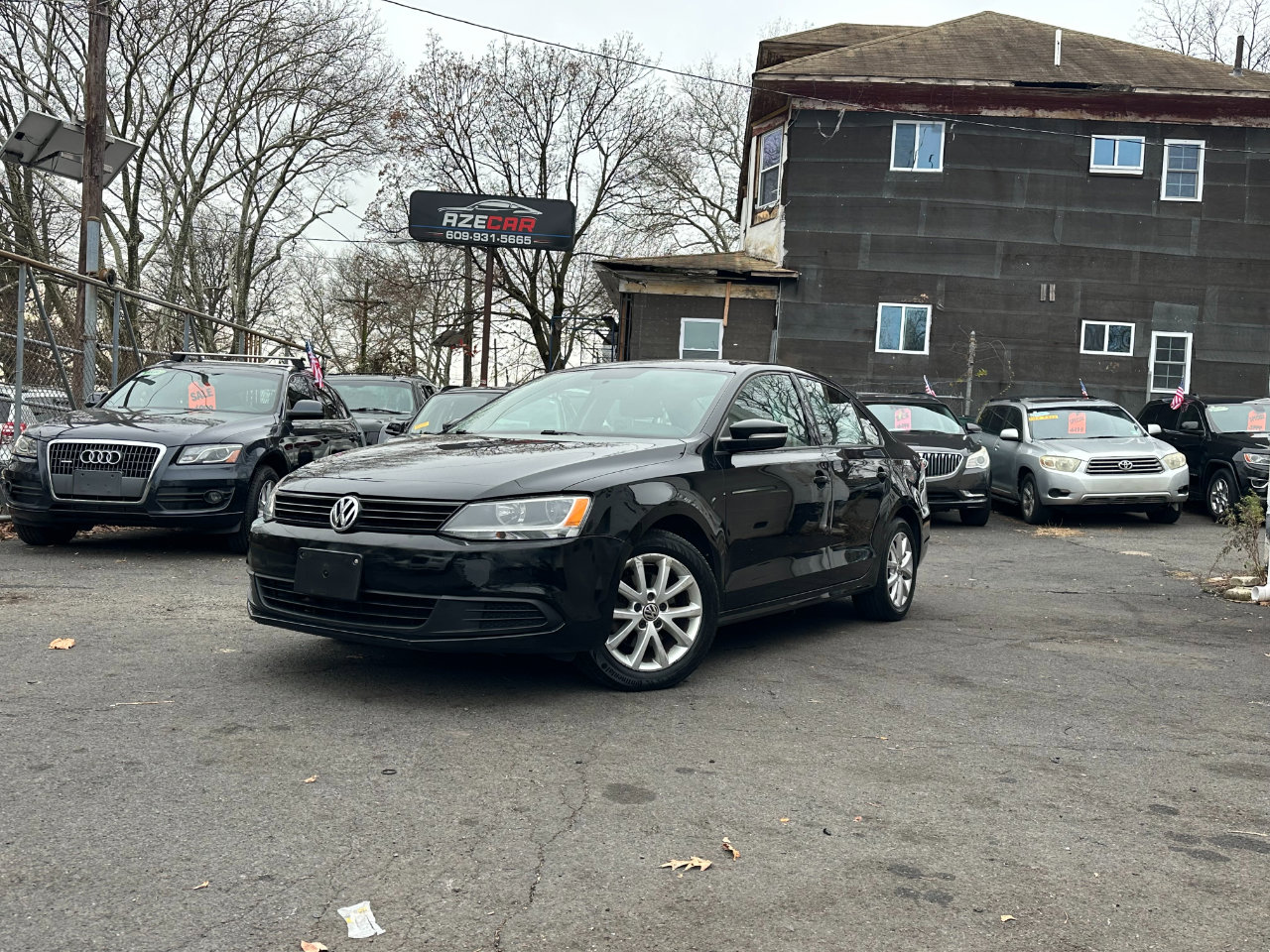 Used 2012 Volkswagen Jetta SE image 2