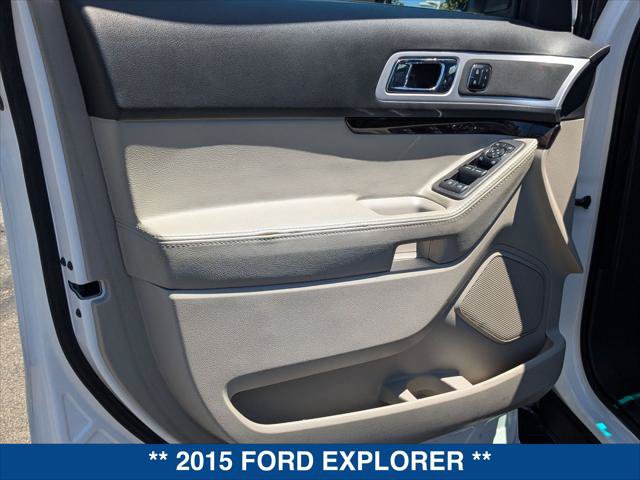Used 2015 Ford Explorer Limited w/ Equipment Group 302A FWD image 10
