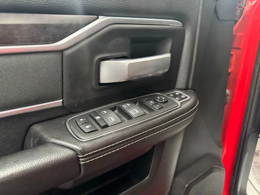 Used 2024 RAM 2500 Big Horn w/ Bed Utility Group image 29