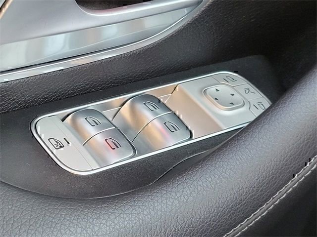 Used 2025 Mercedes-Benz GLE 350 4MATIC image 40